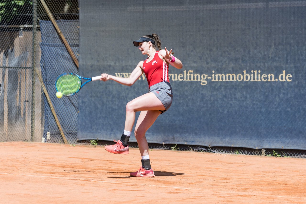 Laura Bente 5 - BL2 DTV Hannover - TC Blau-Weiss Halle : Ergebnis: 9:0